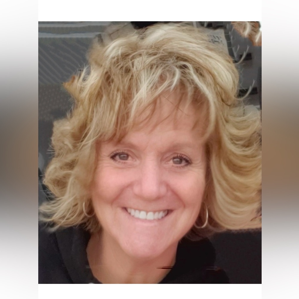 Meet your Posher, Lisa